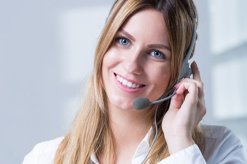Schnelle Hilfe: Live-Chat, Telefon- & E-Mail-Support